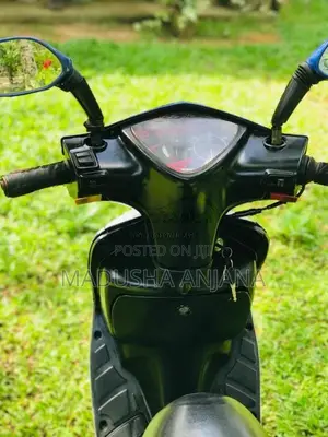 TVS Scooty Streak 2010 Motorbike (Used)