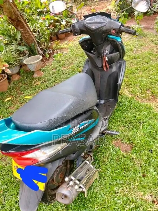 Yamaha Ray Z 2015 Motorbike (Used)