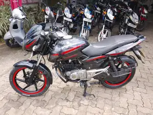 Bajaj Pulsar 2017 Motorbike (Used)