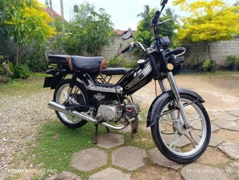 Loncin Rx48 2010 Motorbike Unregistered (Recondition)