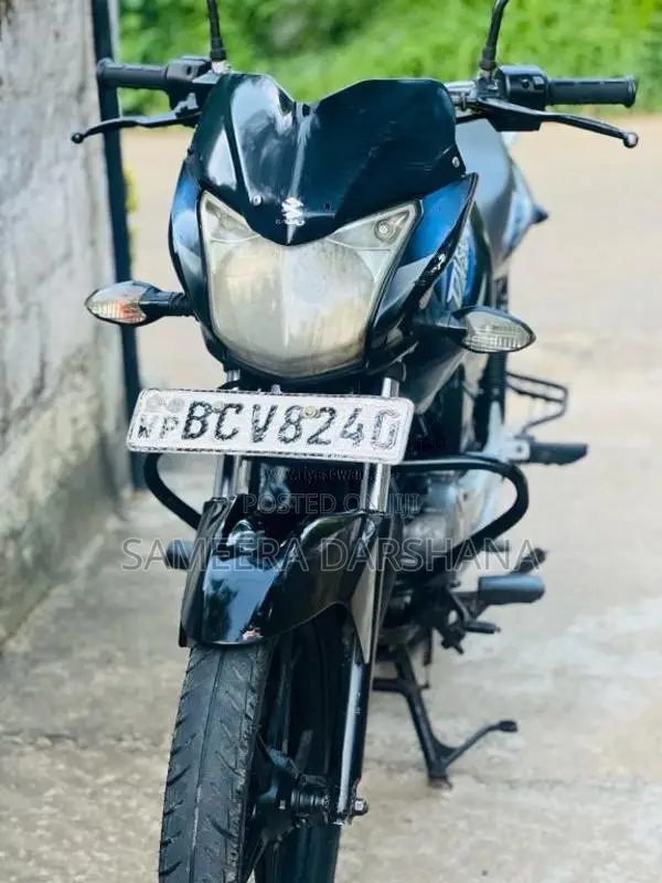 Bajaj Discover M 2015 Motorbike (Used)