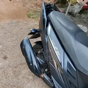 Yamaha ZR 2017 Motorbike (Used)