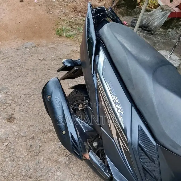 Yamaha ZR 2017 Motorbike (Used)