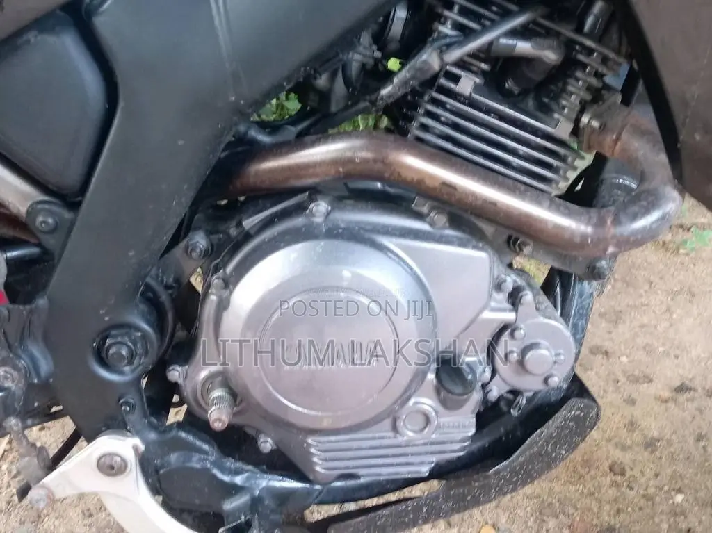 Yamaha Xt125x 2004 Motorbike (Used)