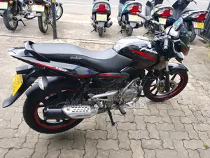 Bajaj Pulsar 2017 Motorbike (Used)