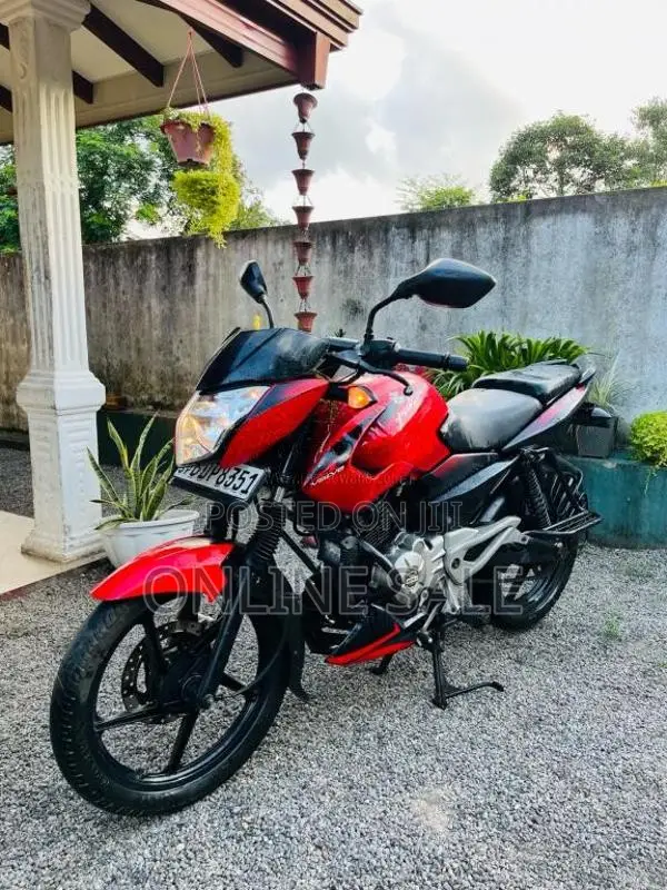 Bajaj Pulsar 135 2014 Motorbike (Used)