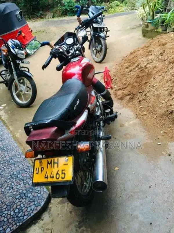 Bajaj CT-100 2004 Motorbike (Used)