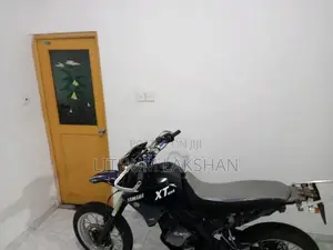 Yamaha Xt125x 2004 Motorbike (Used)