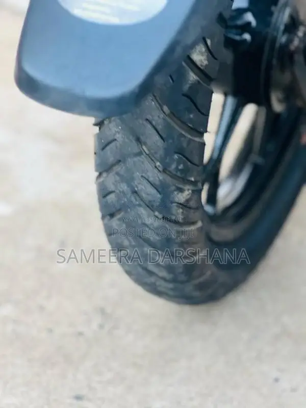 Bajaj Discover M 2015 Motorbike (Used)