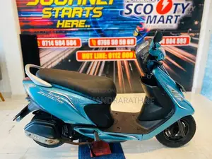 TVS Scooty Zest 2015 Motorbike (Used)