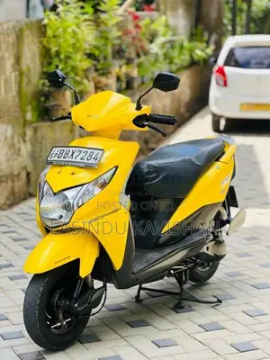 Honda Dio 2015 Motorbike (Used)
