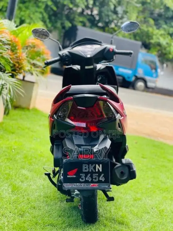 Honda Dio DLX BKN 2025 Motorbike (Used)