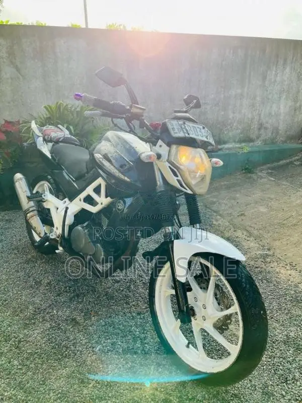 Demak Dzm 200 2014 Motorbike (Used)