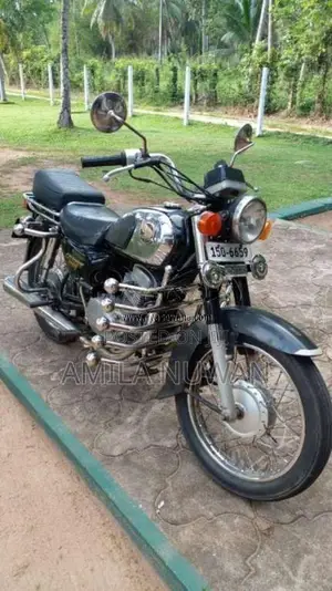 Honda Benly 1998 Motorbike (Used)