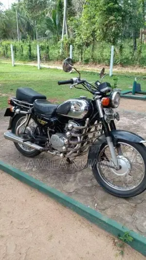 Honda Benly 1998 Motorbike (Used)