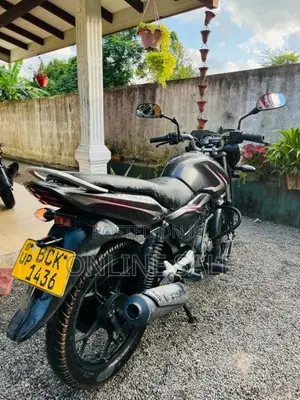 Bajaj Discover 2015 Motorbike (Used)