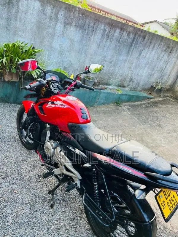 Bajaj Pulsar 135 2014 Motorbike (Used)