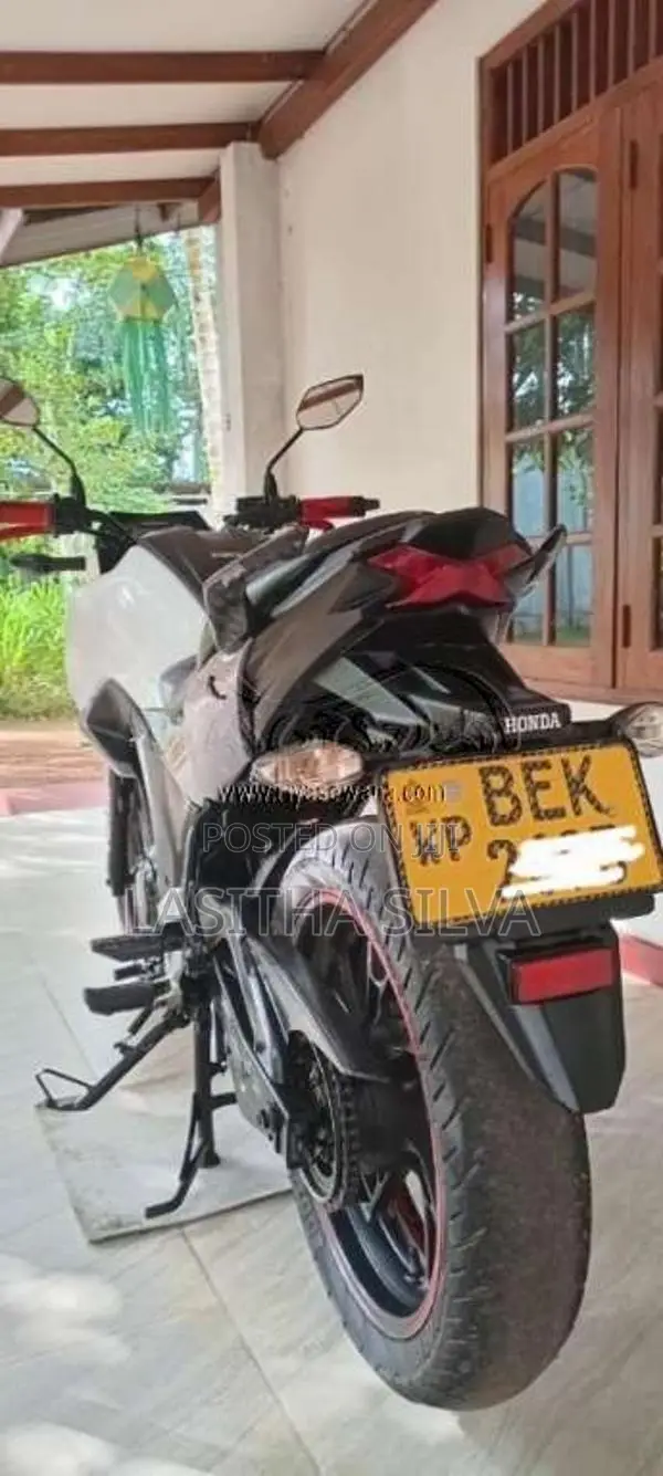 Honda Cb Hornet 2016 Motorbike (Used)