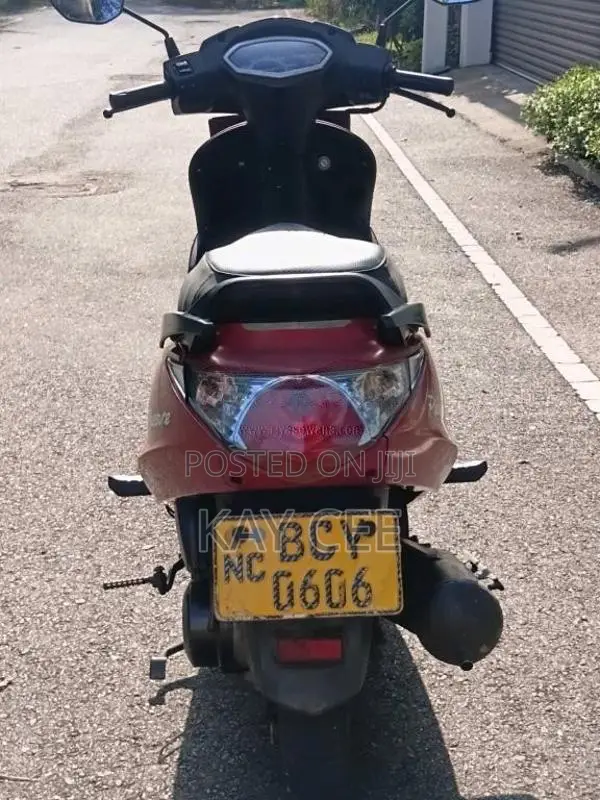 Hero Pleasure 2015 Motorbike (Used)