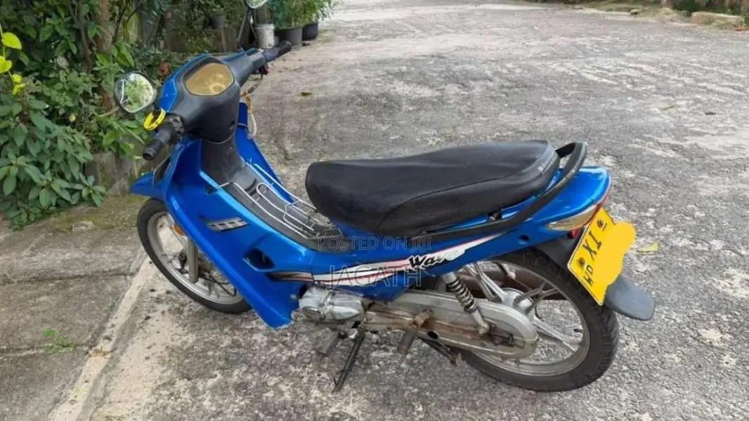 Ranomoto Wave 2011 Motorbike (Used)