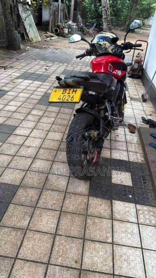 Bajaj Pulsar NS200 2020 Motorbike (Used)