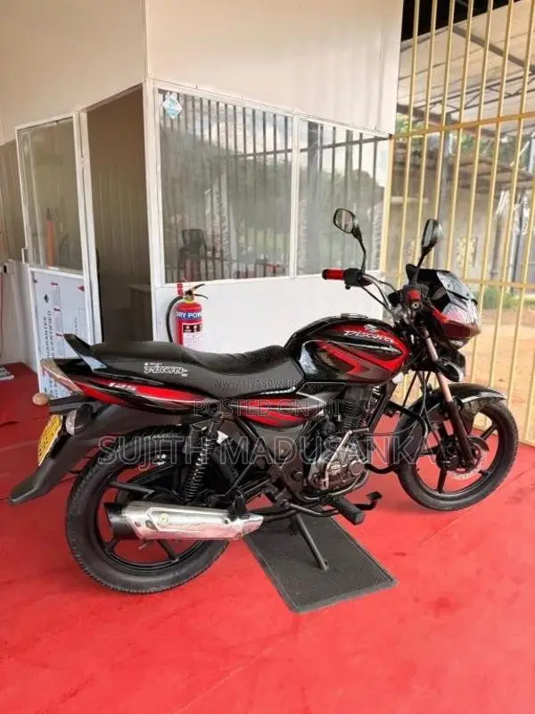 Bajaj Discover 2011 Motorbike (Used)