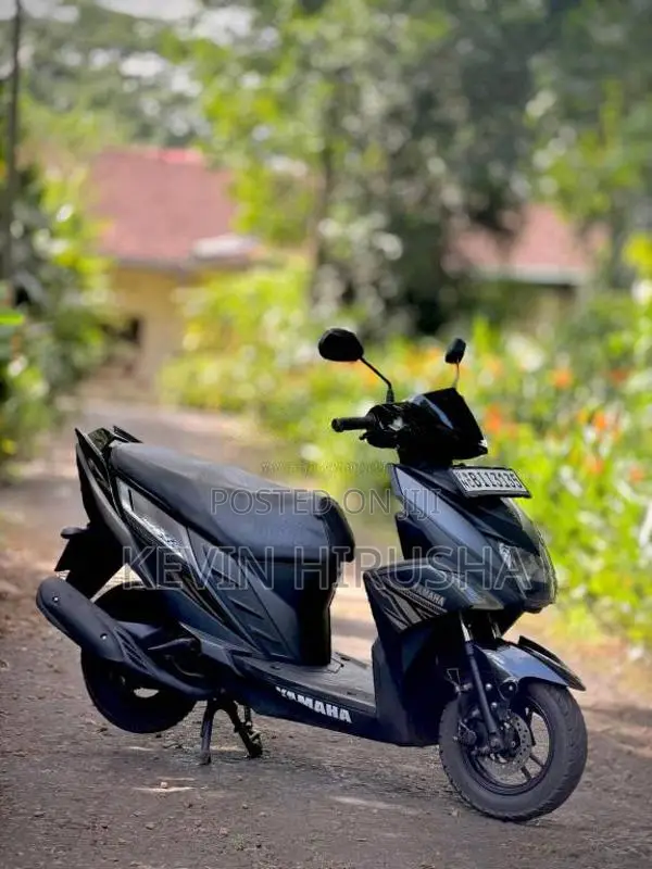 Yamaha ZR 2019 Motorbike (Used)