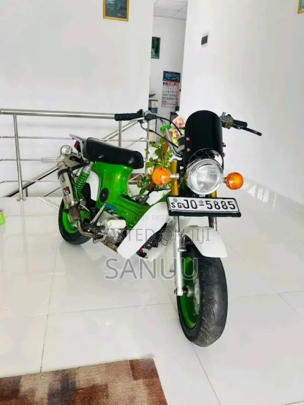 Honda Chaly 2002 Motorbike (Used)
