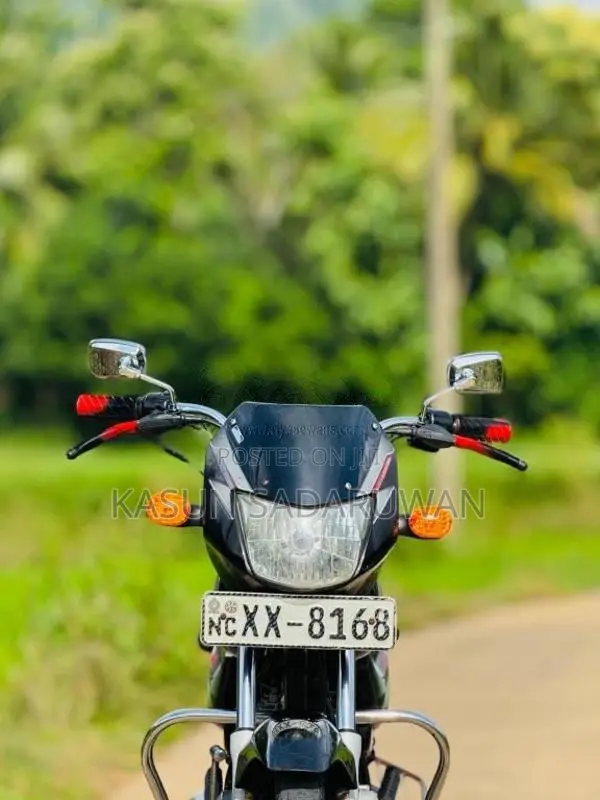 Bajaj CT-100 2012 Motorbike (Used)