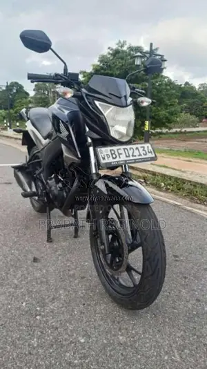 Honda CB Hornet 2016 Motorbike (Used)