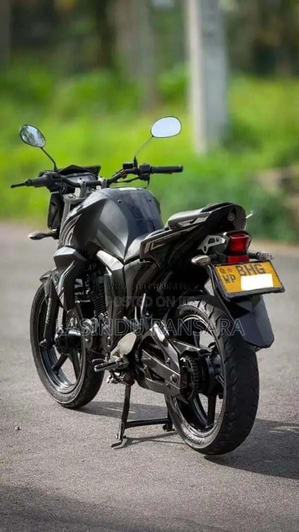 Yamaha Fz Version 2 2018 Motorbike (Used)