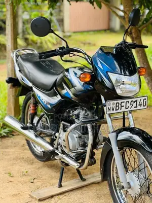 Bajaj CT-100 2017 Motorbike (Used)