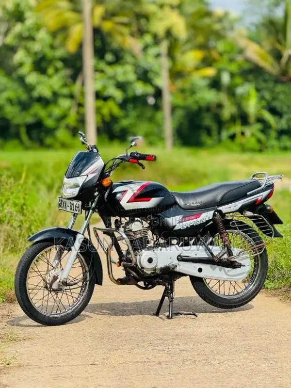 Bajaj CT-100 2012 Motorbike (Used)