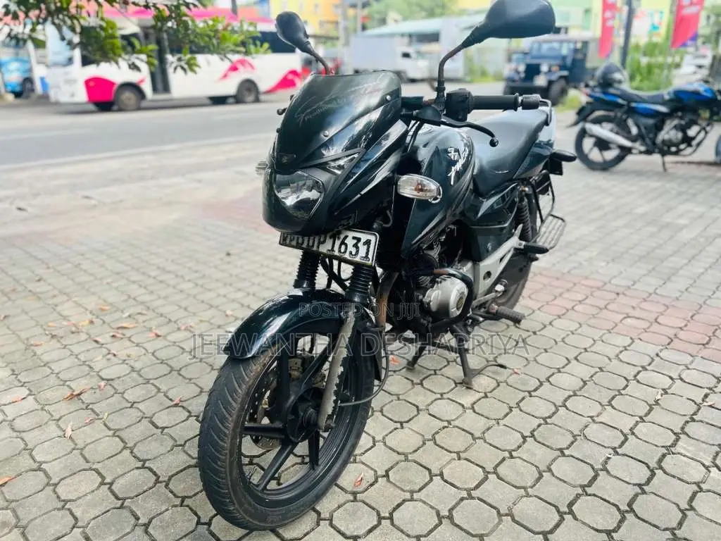 Bajaj Pulsar 150 2016 Motorbike (Used)