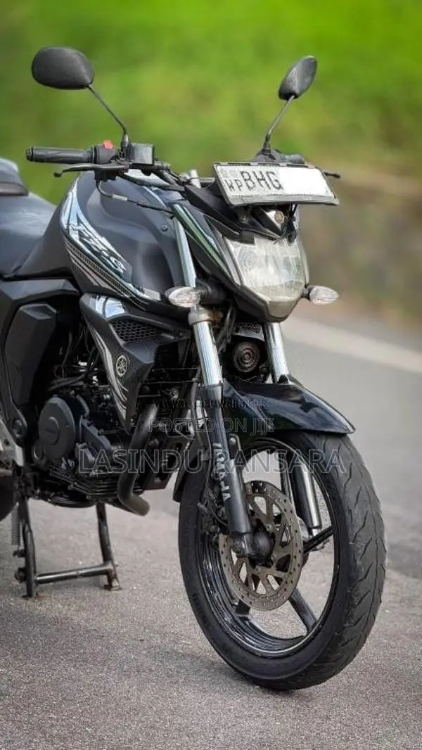 Yamaha Fz Version 2 2018 Motorbike (Used)
