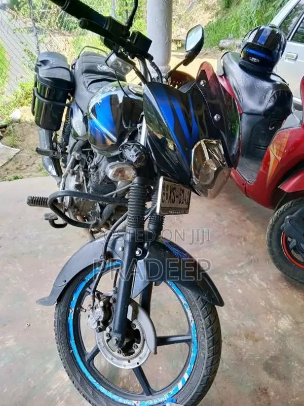 Bajaj Discover 2013 Motorbike (Used)