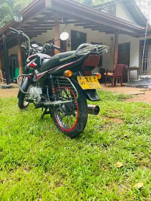 Bajaj CT-100 2012 Motorbike (Used)