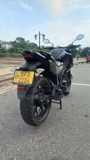 Honda CB Hornet 2016 Motorbike (Used)