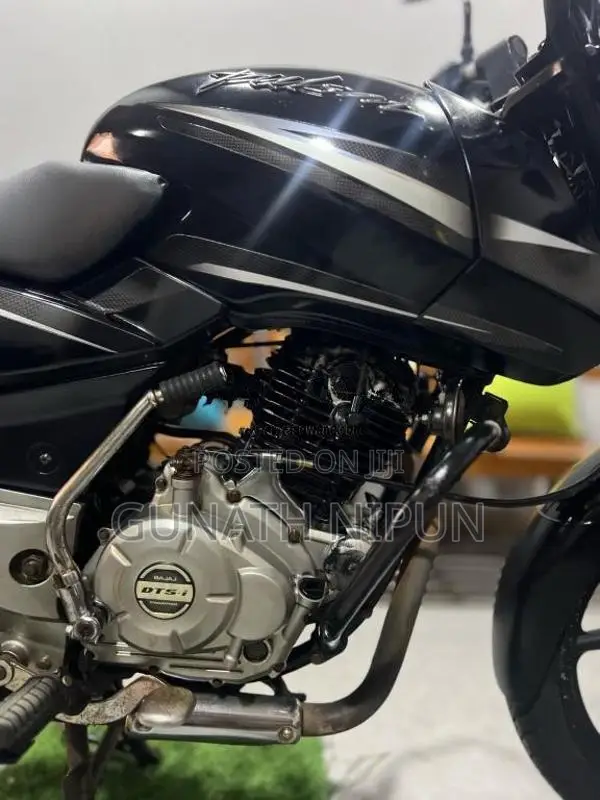Bajaj Pulsar 150 2015 Motorbike (Used)