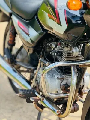 Bajaj CT-100 2012 Motorbike (Used)