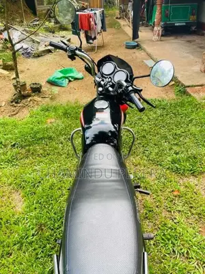 Bajaj CT-100 2012 Motorbike (Used)
