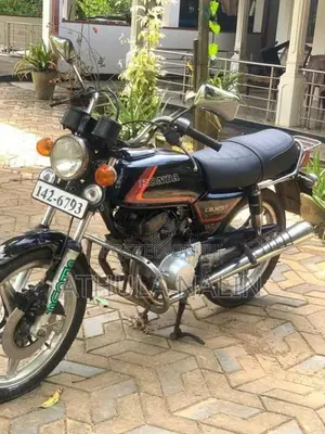 Honda CB 125T 1997 Motorbike (Used)