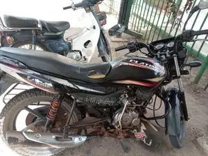 Bajaj Platina 2016 Motorbike (Used)