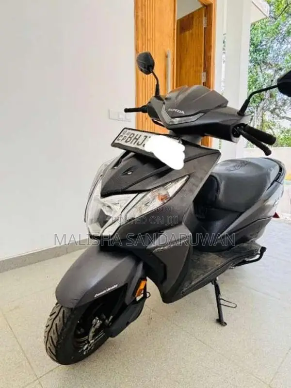 Honda Dio 2019 Motorbike (Used)