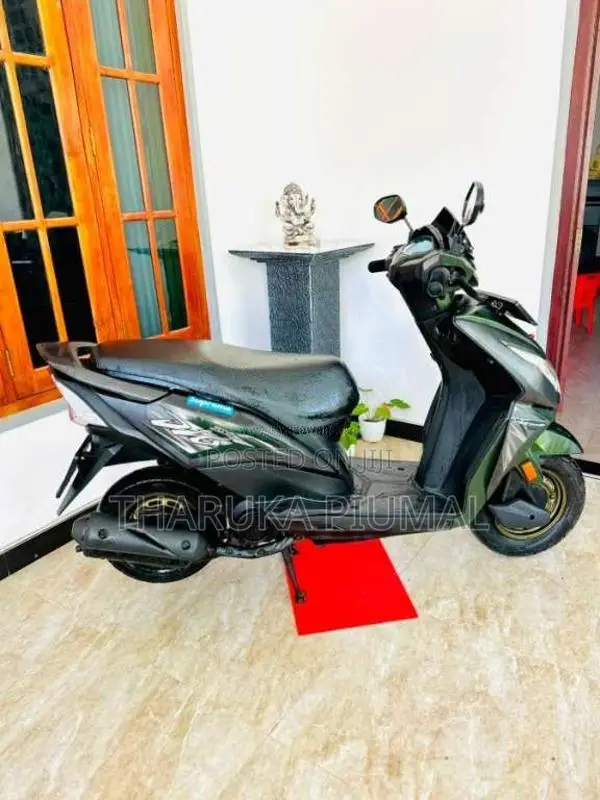 Honda Dio 2019 Motorbike (Used)
