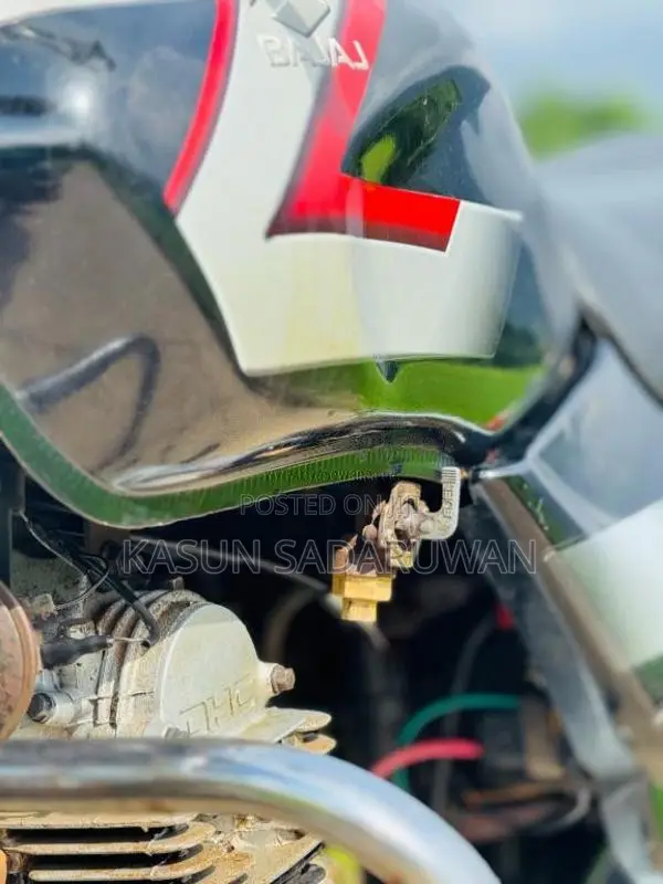Bajaj CT-100 2012 Motorbike (Used)