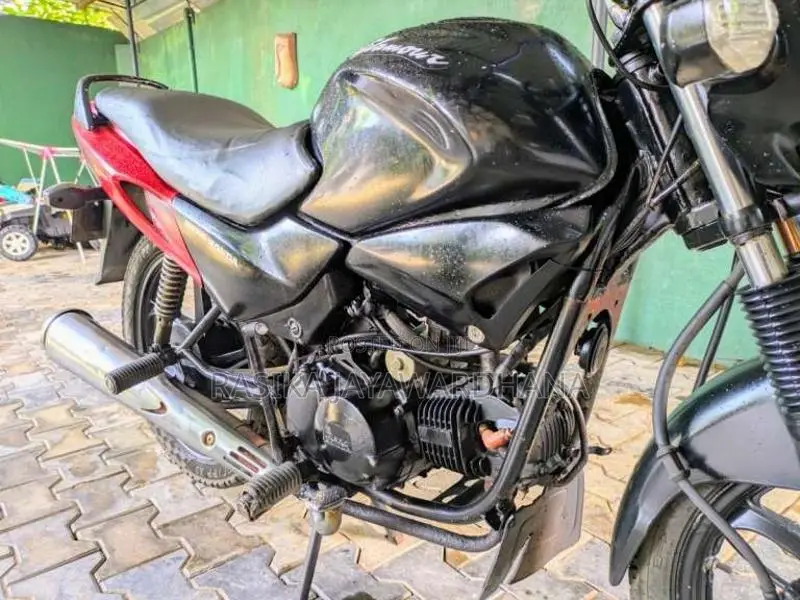 Hero-Honda Glamour 2008 Motorbike (Used)