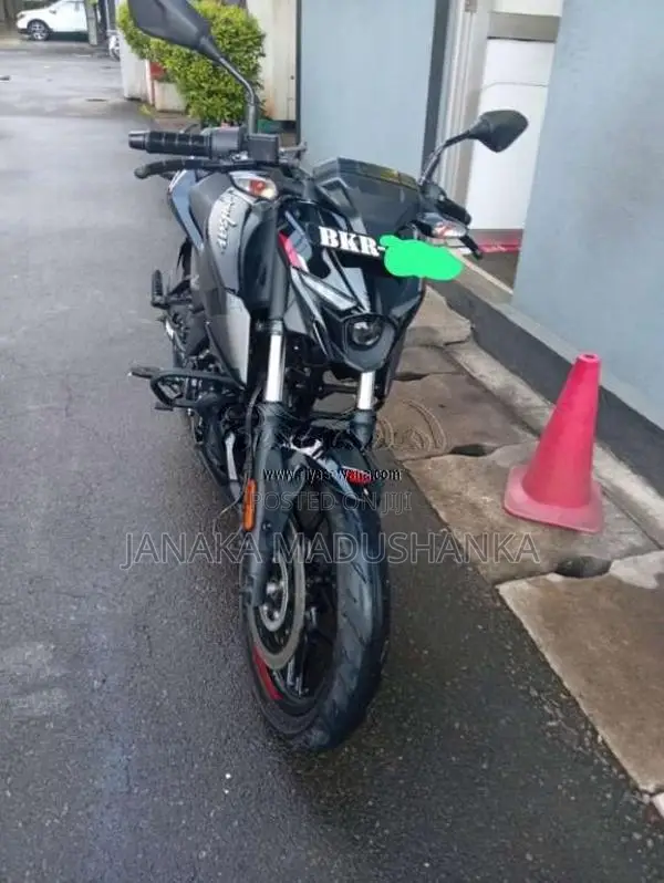 Bajaj Pulsar 2026 Motorbike (Used)
