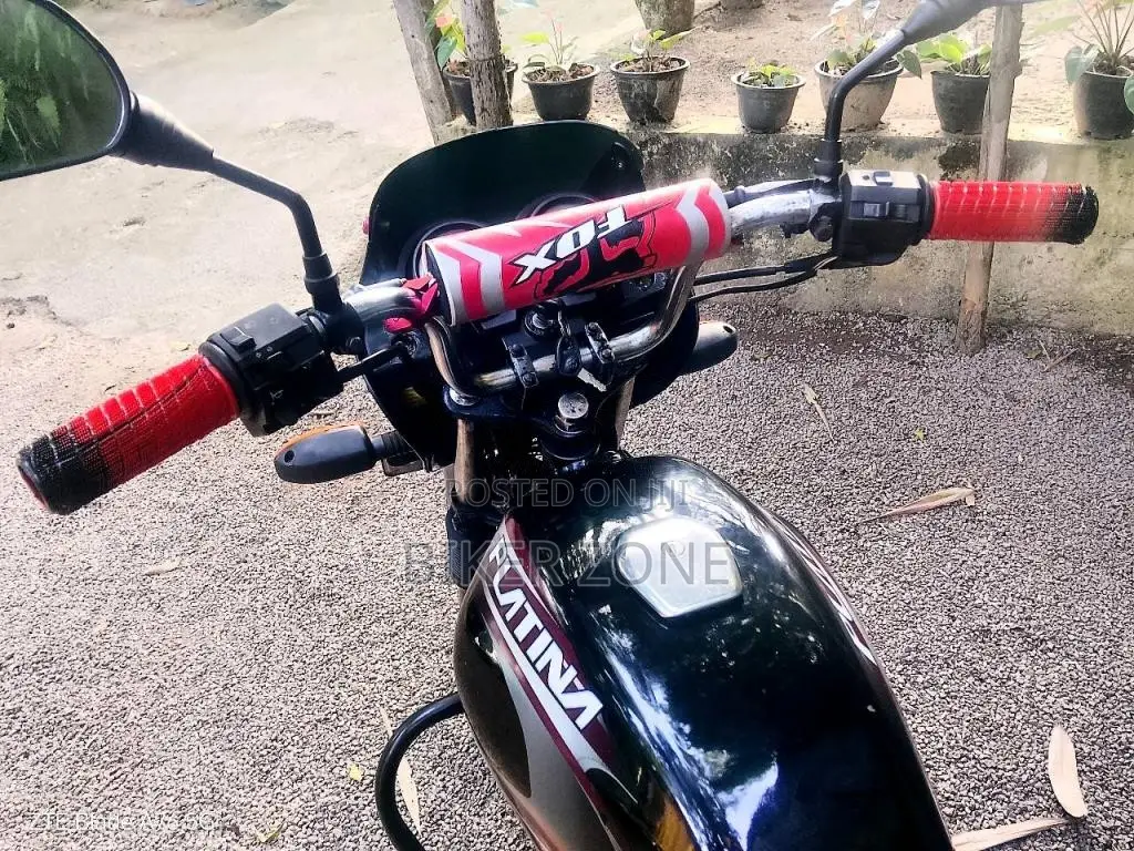 Bajaj Platina 2012 Motorbike (Used)