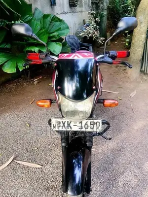 Bajaj Platina 2012 Motorbike (Used)